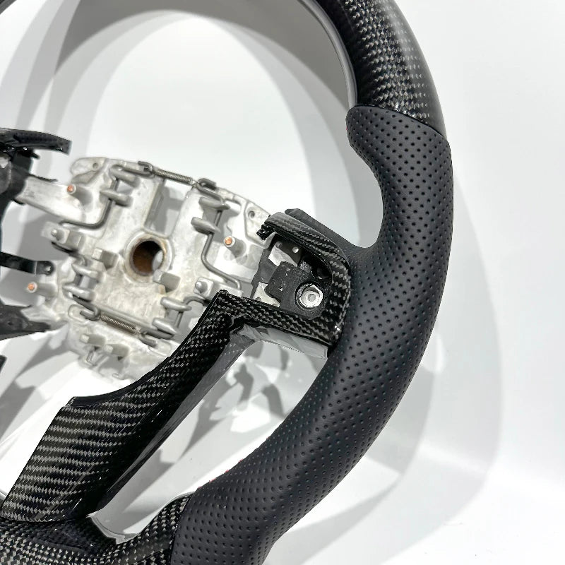 Carbon Fiber Steering Wheel for Pontiac G8 / Holden Commodore VE-VF / Chevrolet SS – Red Accents