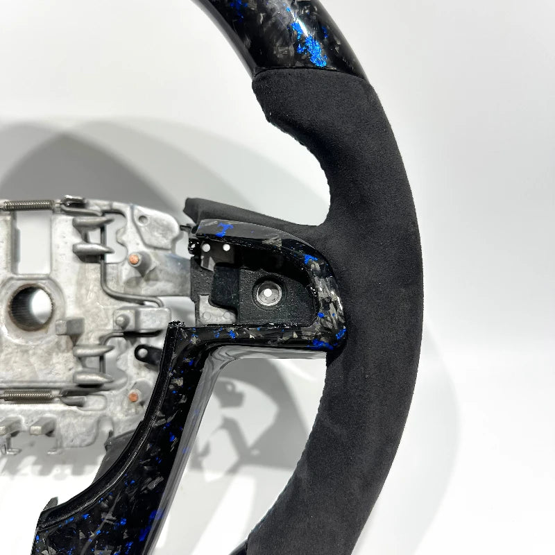 Forged Carbon Steering Wheel for Pontiac G8 / Holden Commodore VE-VF / Chevrolet SS – Blue Accents